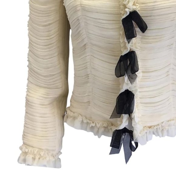Chanel vintage 2006 ivory / Black Bow Detail Ruched Silk Chiffon Top / Jacket - Picture 3 of 15